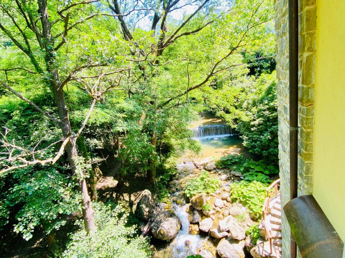 Campagna Waterfalls View Suites Экстерьер фото